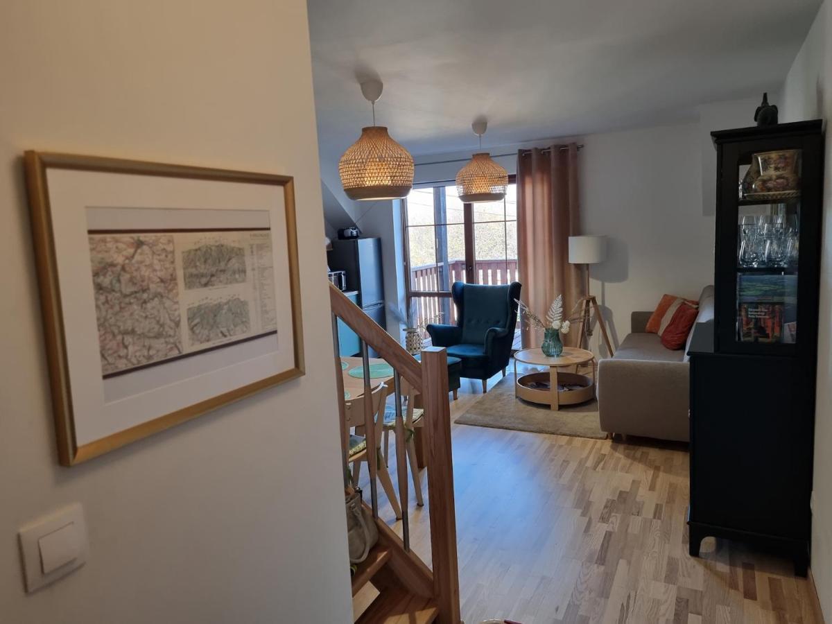 Uroczy Apartament U Mirki ป็อดกูชิน ภายนอก รูปภาพ